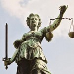 Justiția lui Băsescu sau Justiția Noastră – Tu ce crezi?
